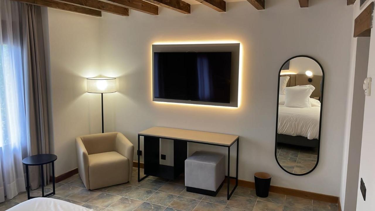 4Us Rioja Wine Hotel Cenicero Extérieur photo